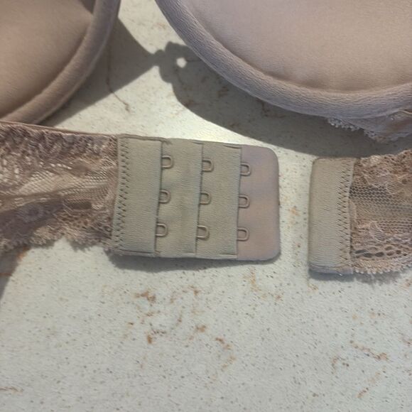 Victoria’s Secret angels polka dot strapless bra SZ 36C - Picture 4 of 8